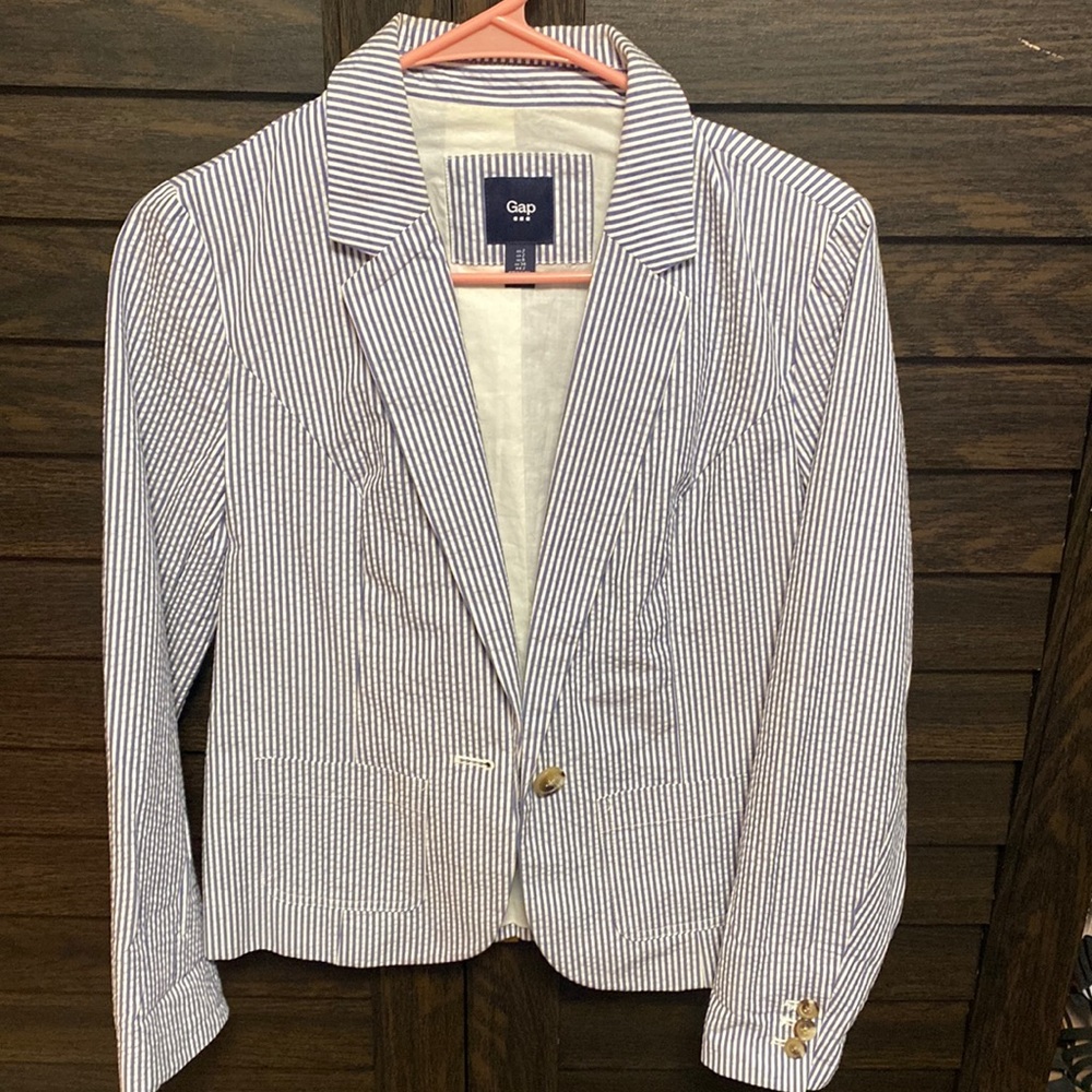 Women’s striped blazer